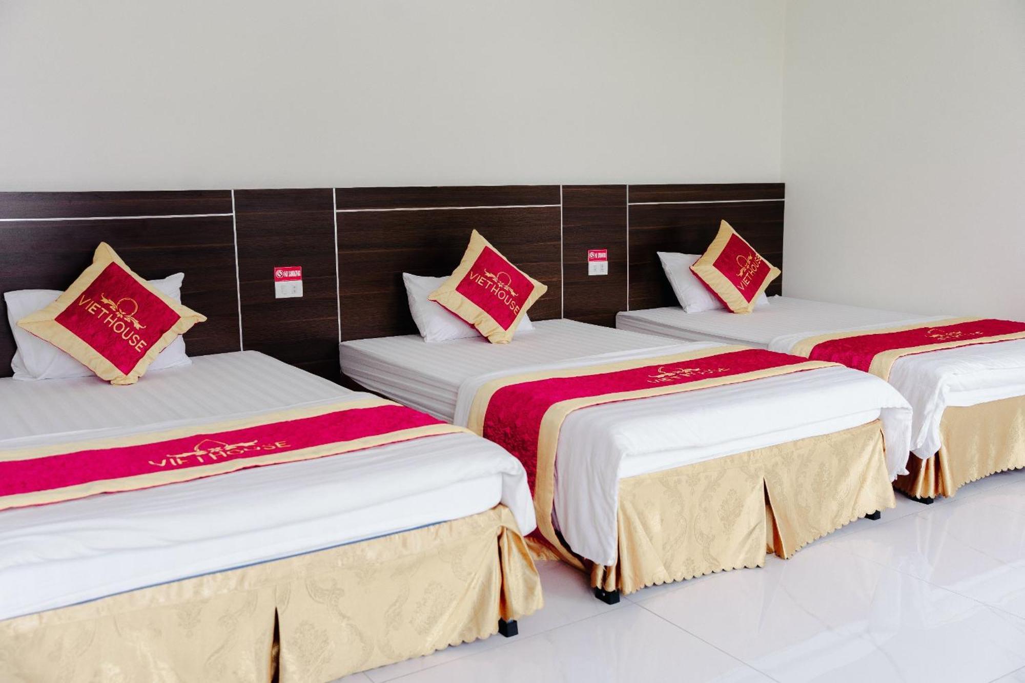 Viet House Ha Long Hotel Exterior photo