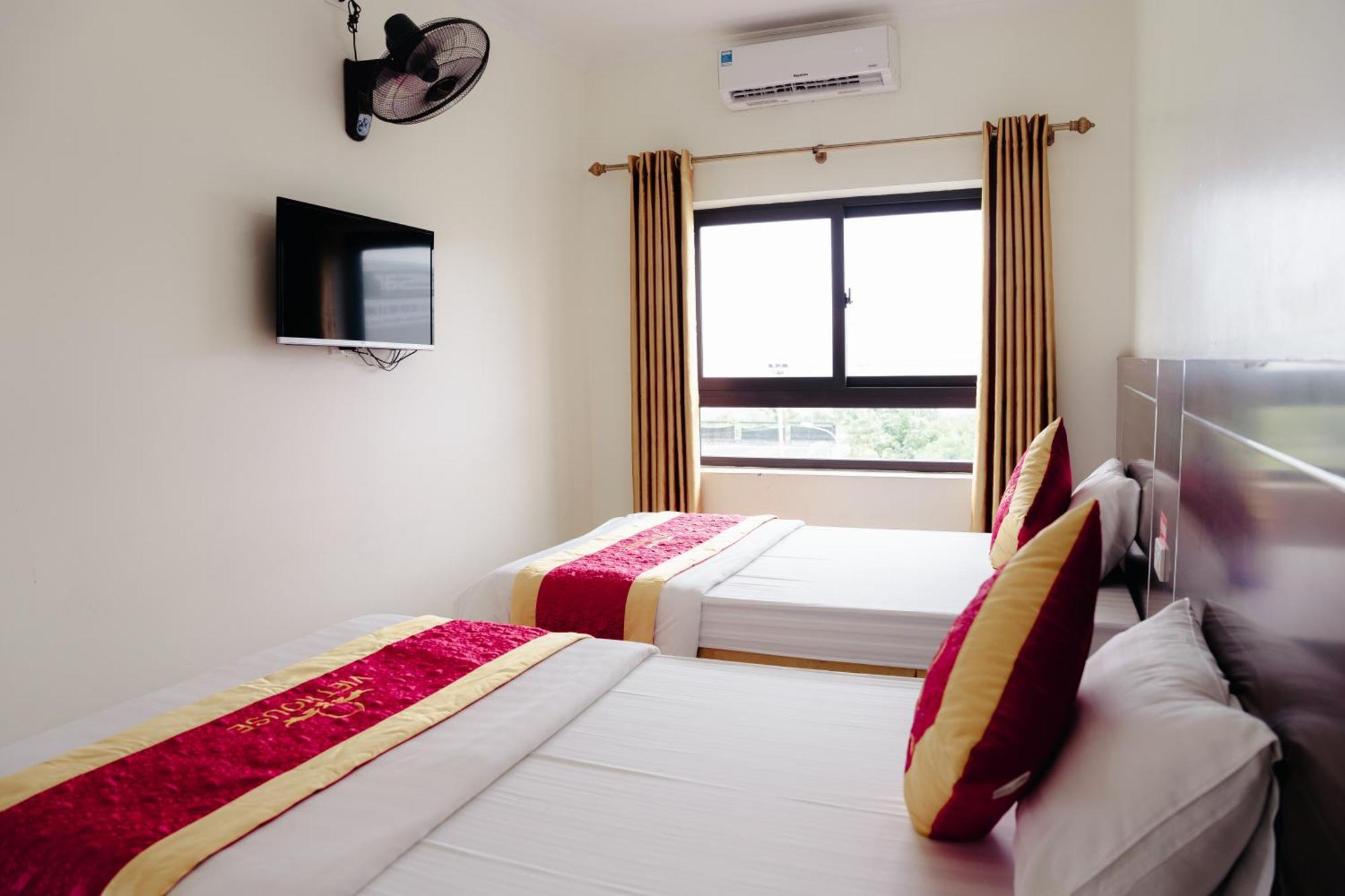 Viet House Ha Long Hotel Exterior photo